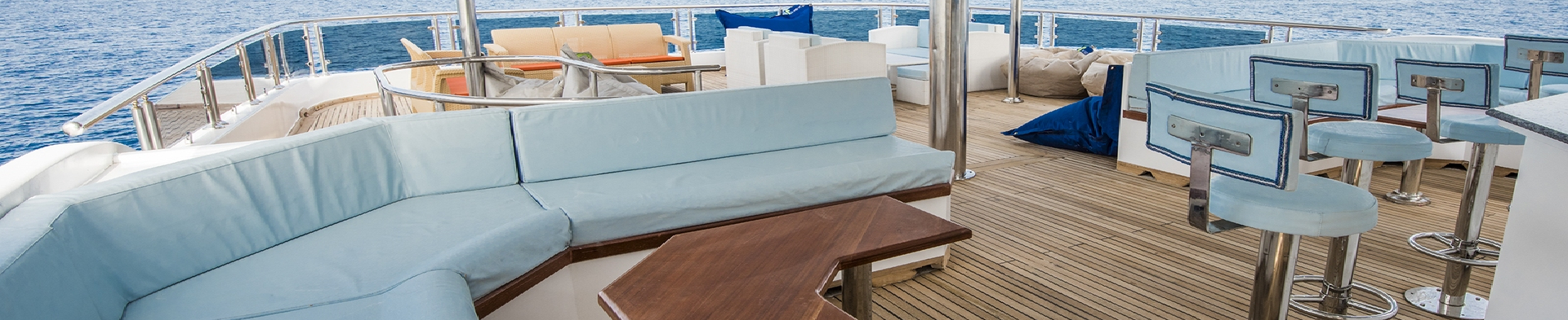 M/Y Blue Whales